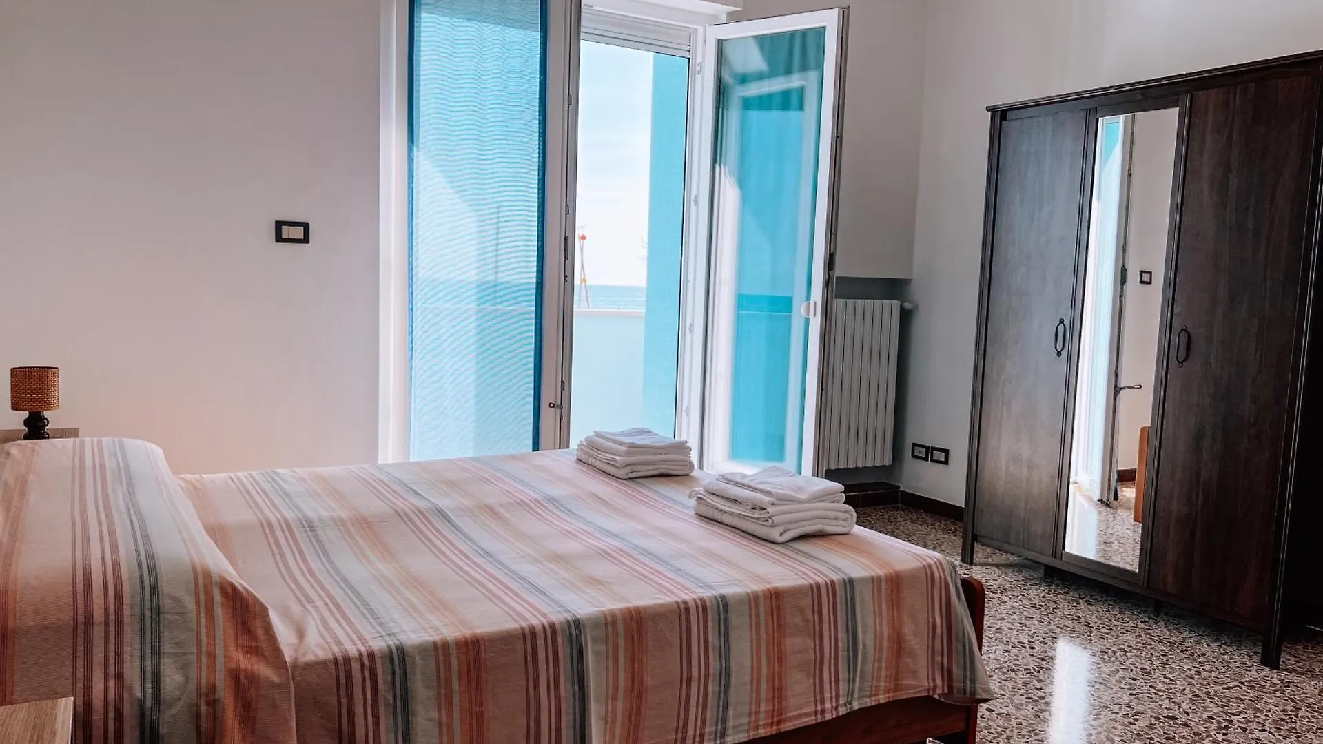 Da Rolando - Appartamento Lungomare Marzocca di Senigallia 0*,