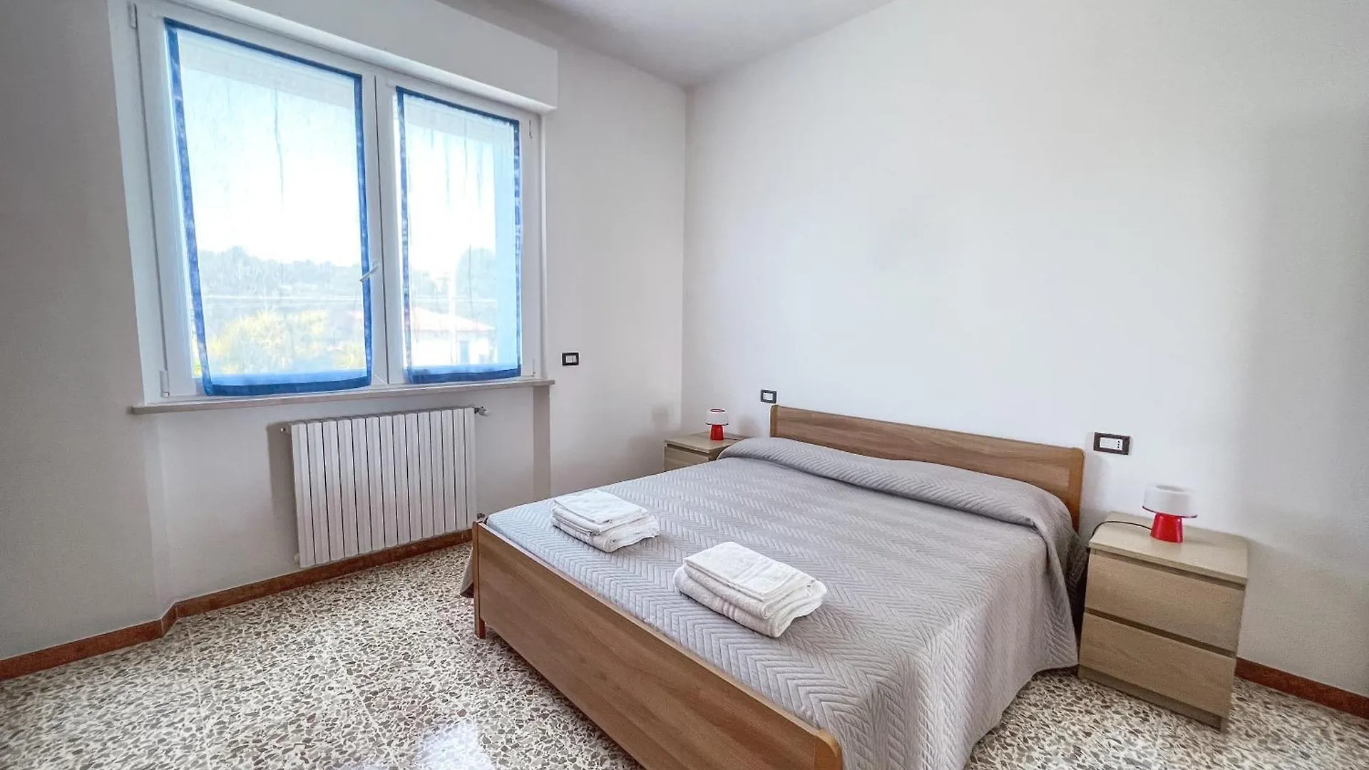 Apartment Da Rolando - Appartamento Lungomare Marzocca di Senigallia Italy