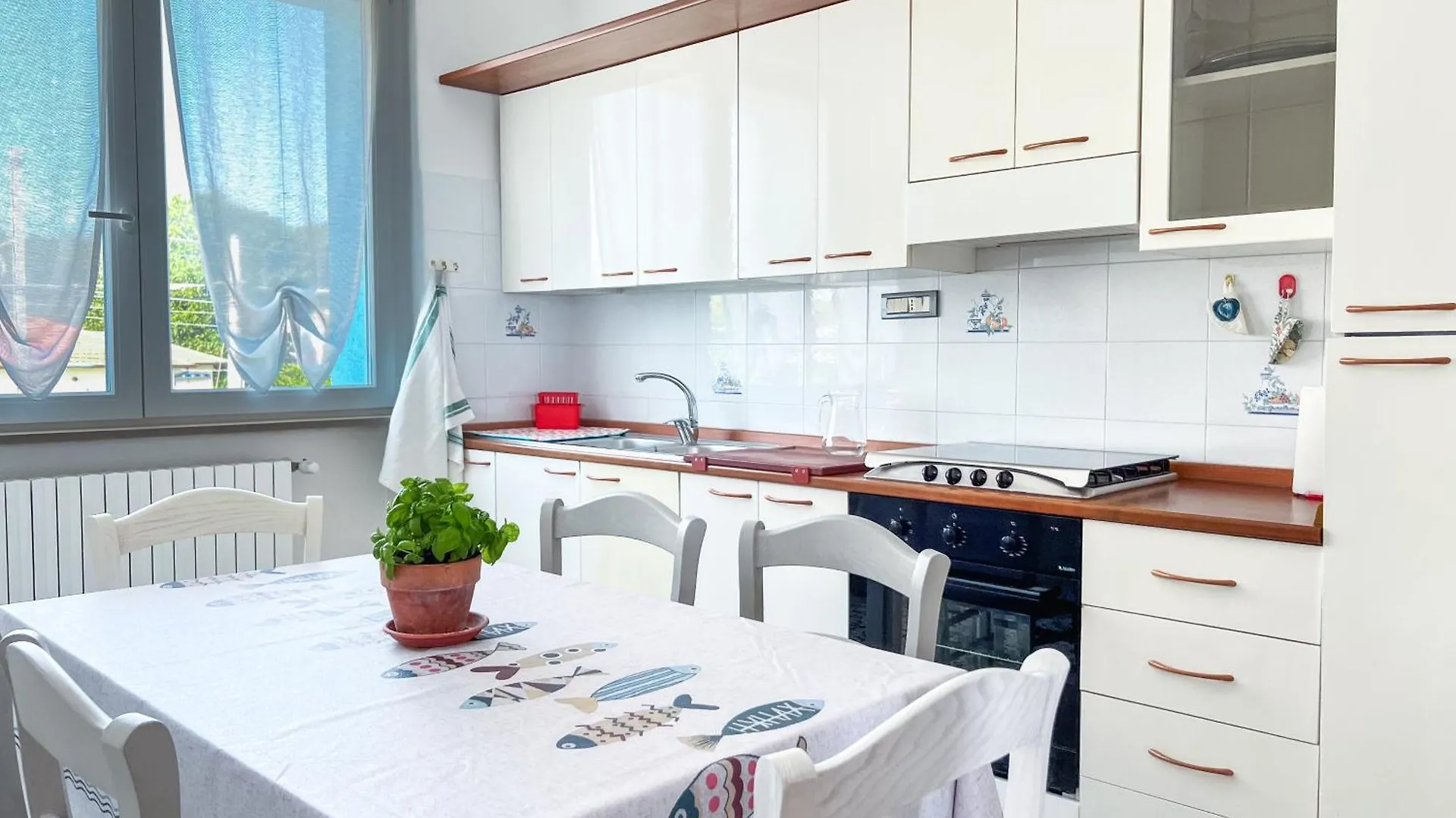 Da Rolando - Appartamento Lungomare Marzocca di Senigallia 0*,  Italy